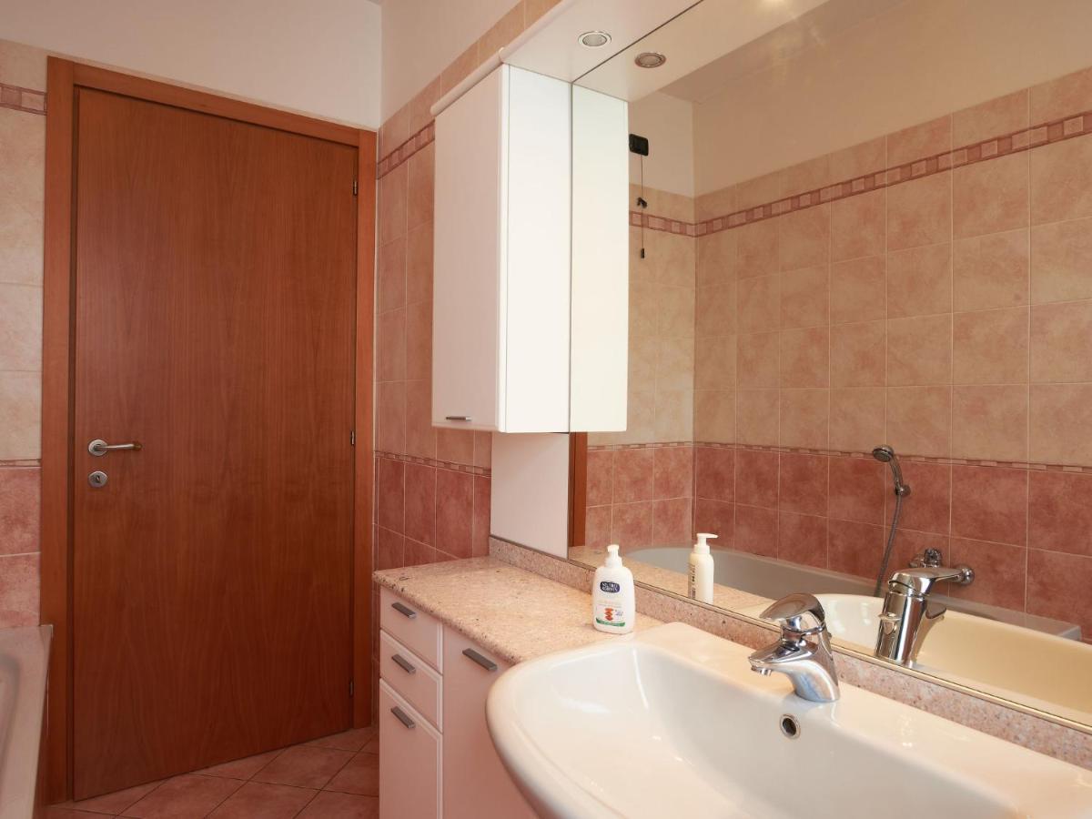 Holiday Home Gigliola - Cco390 By Interhome Colico Zewnętrze zdjęcie